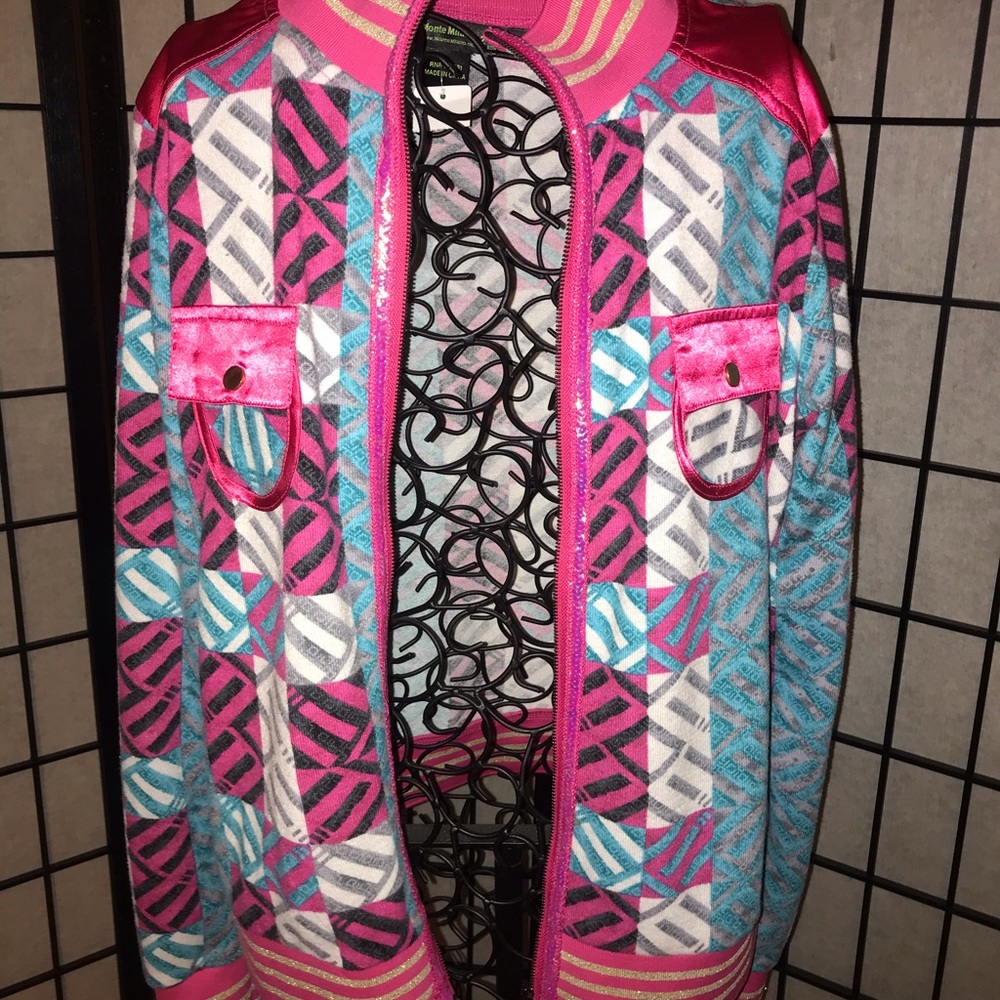 Monte Milano zip up jacket size meduim